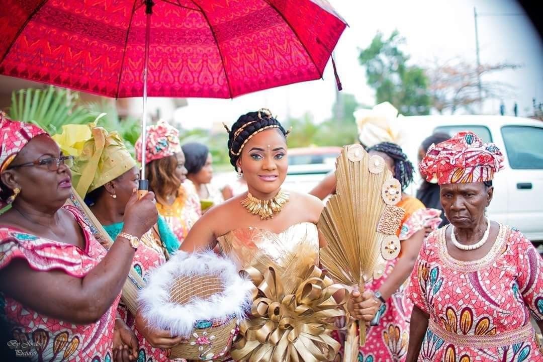 Au Gabon, le mariage légal freiné par des contraintes financières et sociales : l’union libre, une alternative répandue